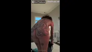 Arabelle Raphael Naked Try-on