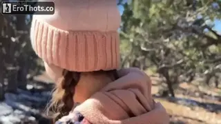 Julesari blowjob in the woods