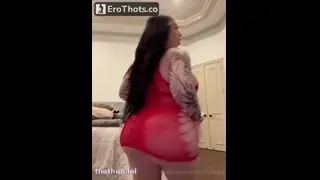 Bishoujomom Jiggly Fit