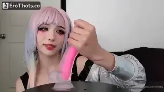 Lucy cos