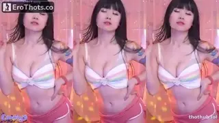Canniny Asian Teen Sexy Dance Twitch Stream Fansly Onlyfans Promo