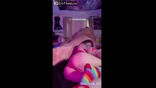 Dutiful Dolly 4
